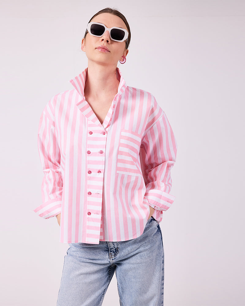Pembe Çizgili Gömlek