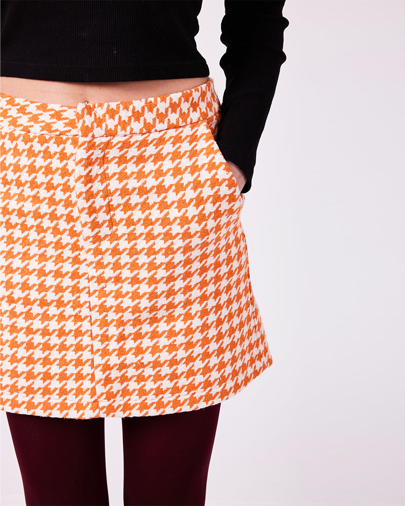 Turuncu-Beyaz Kazayağı Mini Etek