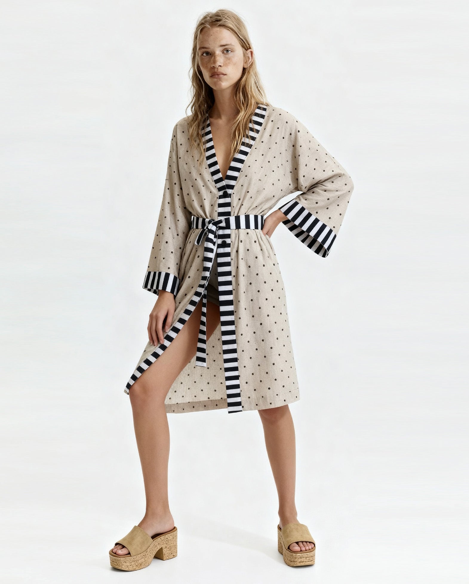 Puantiyeli elbise-kimono