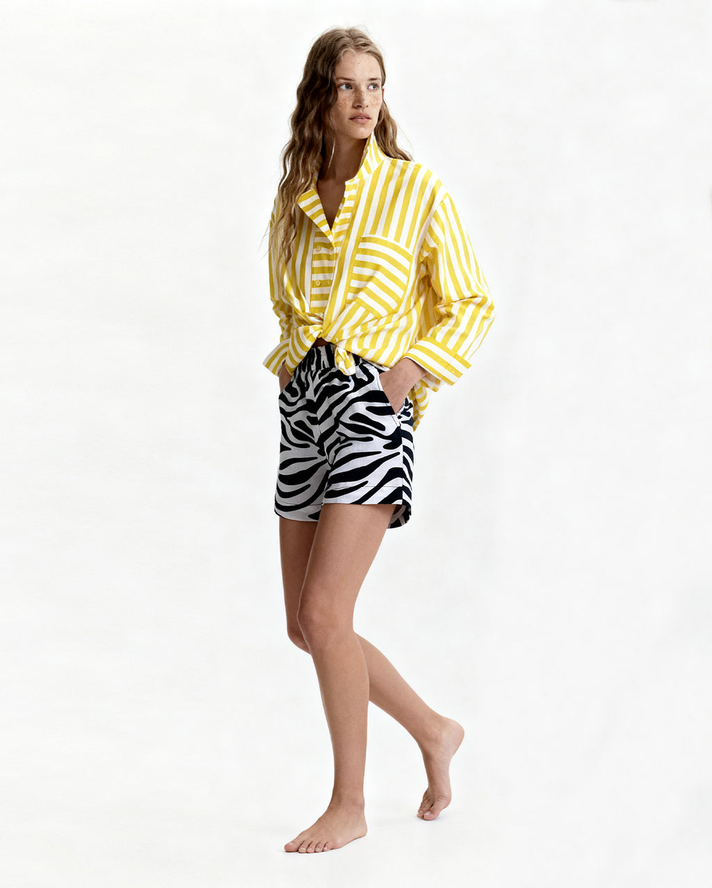 Zebra desenli şort